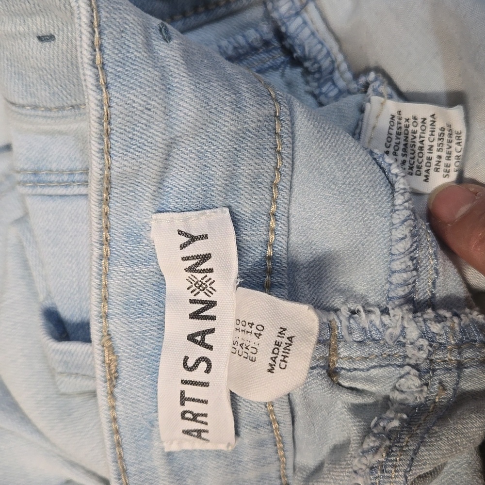 Embroidered Size 10 - Picture 3 of 4